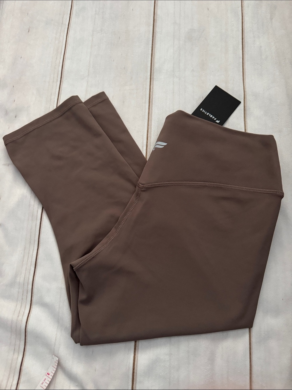 Fabletics TLC Capri - Picture 2 of 6